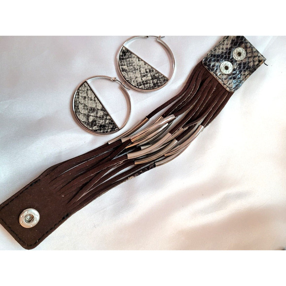 Faux Leather Blk White Animal Print Wide Bracelet Hoop Earrings Y2K Edgy Rugged - Picture 3 of 6